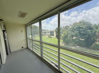 32 Kingswood E #B, West Palm Beach, FL 33417