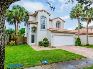 1277 NW 170th Ter, Pembroke Pines, FL 33028