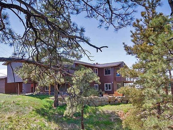 5th image of 315 Emerald Hills Dr