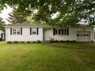 13 Wilson Rd, Middletown, RI 02842