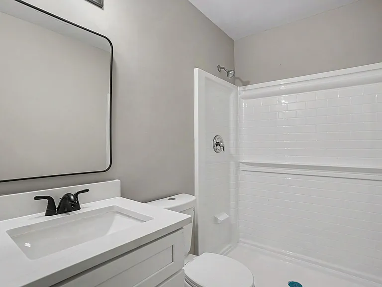 522 Temple Rd — Photo 25