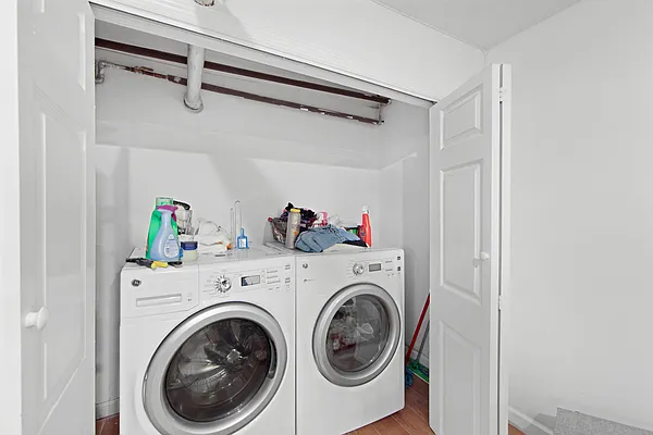 Rented by Charney Real Estate LLC | media 20