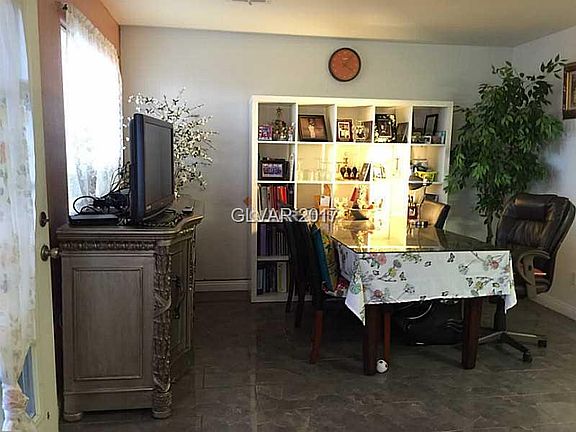 4th image of 2633 Sierra Seco Ave Unit 102