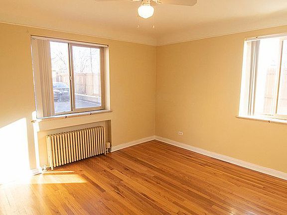 4th image of 1530 N Krameria St #105