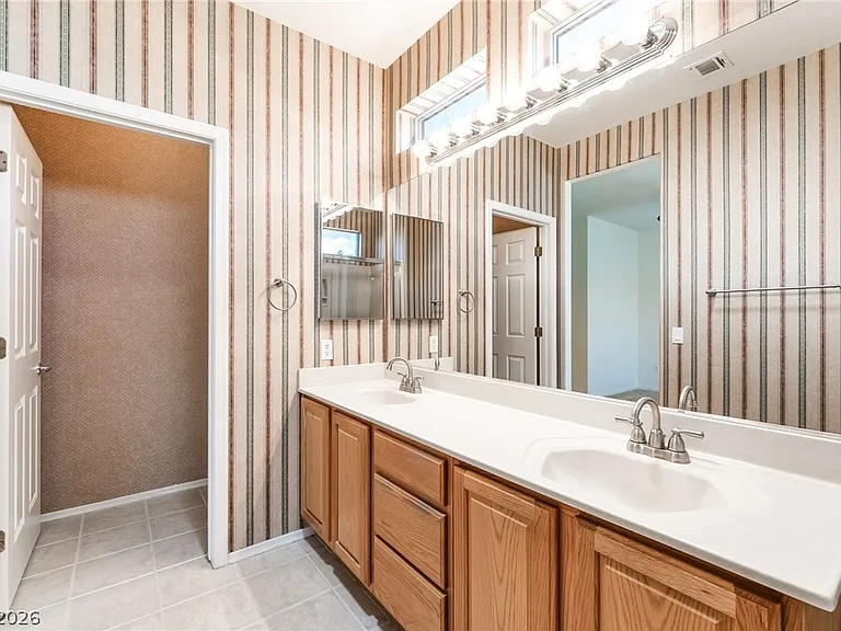 1802 Cypress Bay Ave — Photo 13