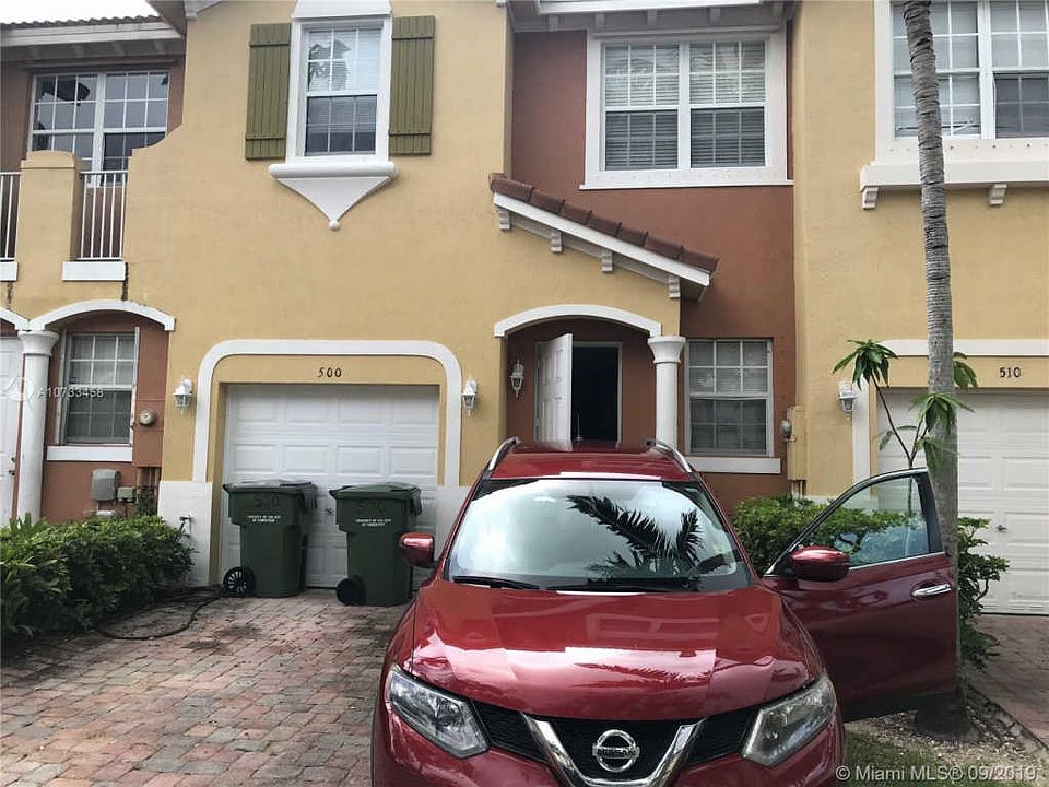 1st image of 500 NE 21st Ter #500