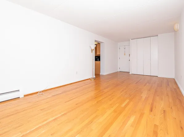 300 Cathedral Parkway image 18 of 18