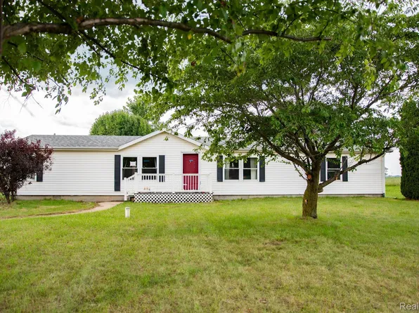 6214 S County Line Rd, Durand, MI 48429