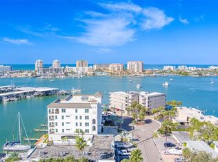 205 Dolphin Point #1, Clearwater, FL 33767