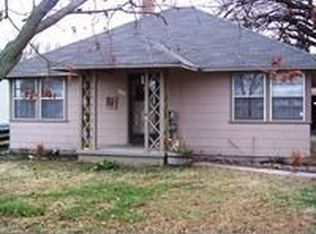 1627 Carey Blvd, Hutchinson, KS 67501