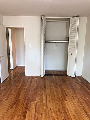 5th image of 465 E 7th St #46