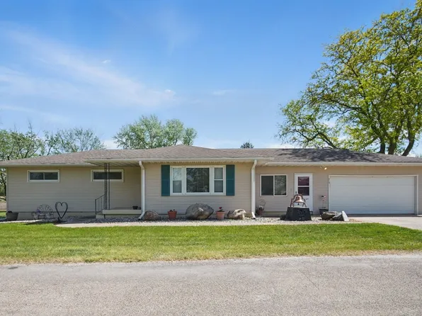 312 E Church St, Panora, IA 50216