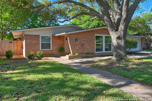 1st image of 334 Northridge Dr