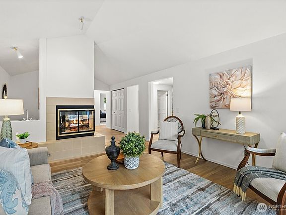5th image of 16225 15th Drive SE