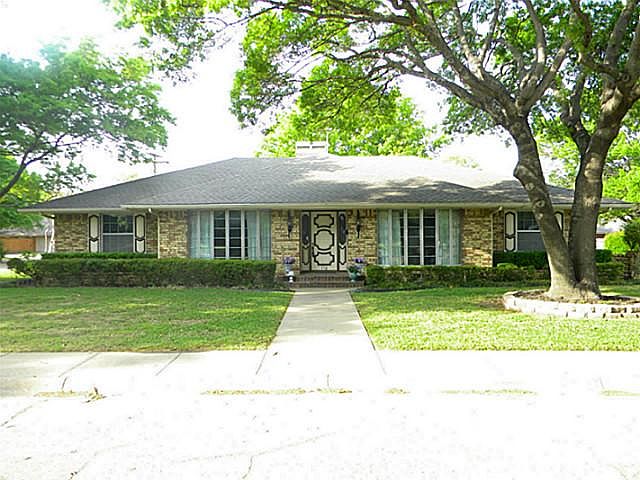 1st image of 118 Chapman Cir