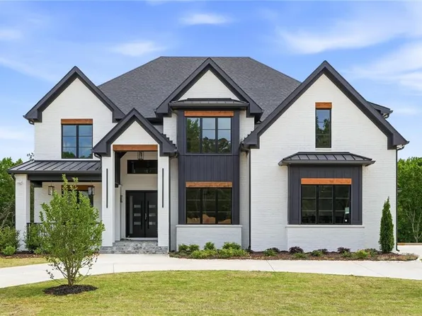 3580 Sky Ln, Cumming, GA 30041