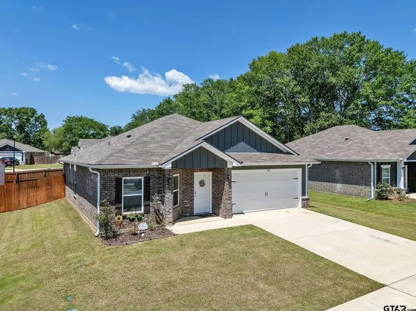 1105 Candice Dr, Whitehouse, TX 75791