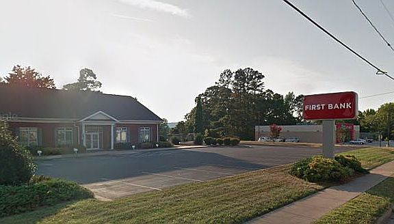 3rd image of 35 Varner St