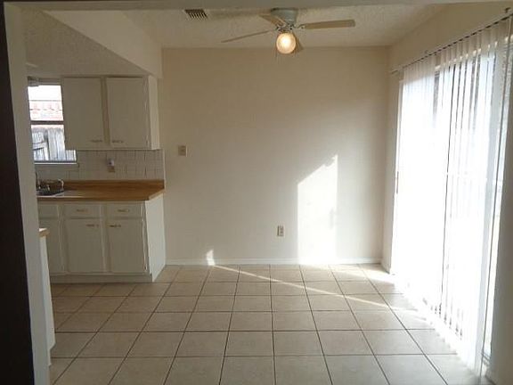4th image of 19902 Bambiwoods Dr