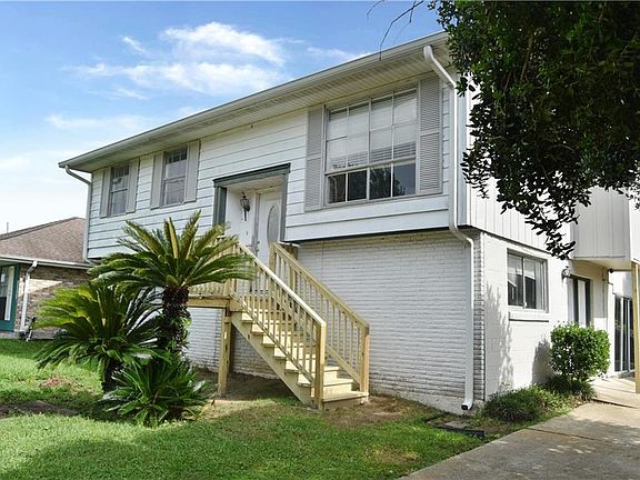2nd image of 6809 Christine St