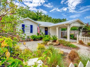 1824 Hyde Park St, Sarasota, FL 34239