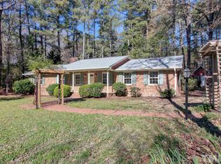 4225 Manns Chapel Rd, Chapel Hill, NC 27516