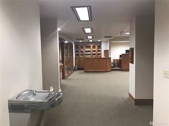 3rd image of 122 Coppei Ave