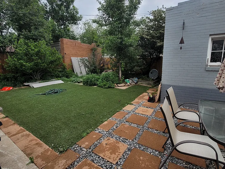 2364 Clermont St — Photo 21