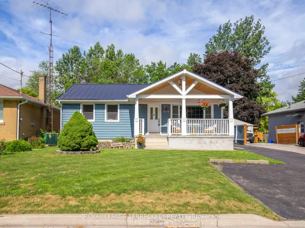 353 Kingsleigh Ct, Milton, ON L9T 1X6