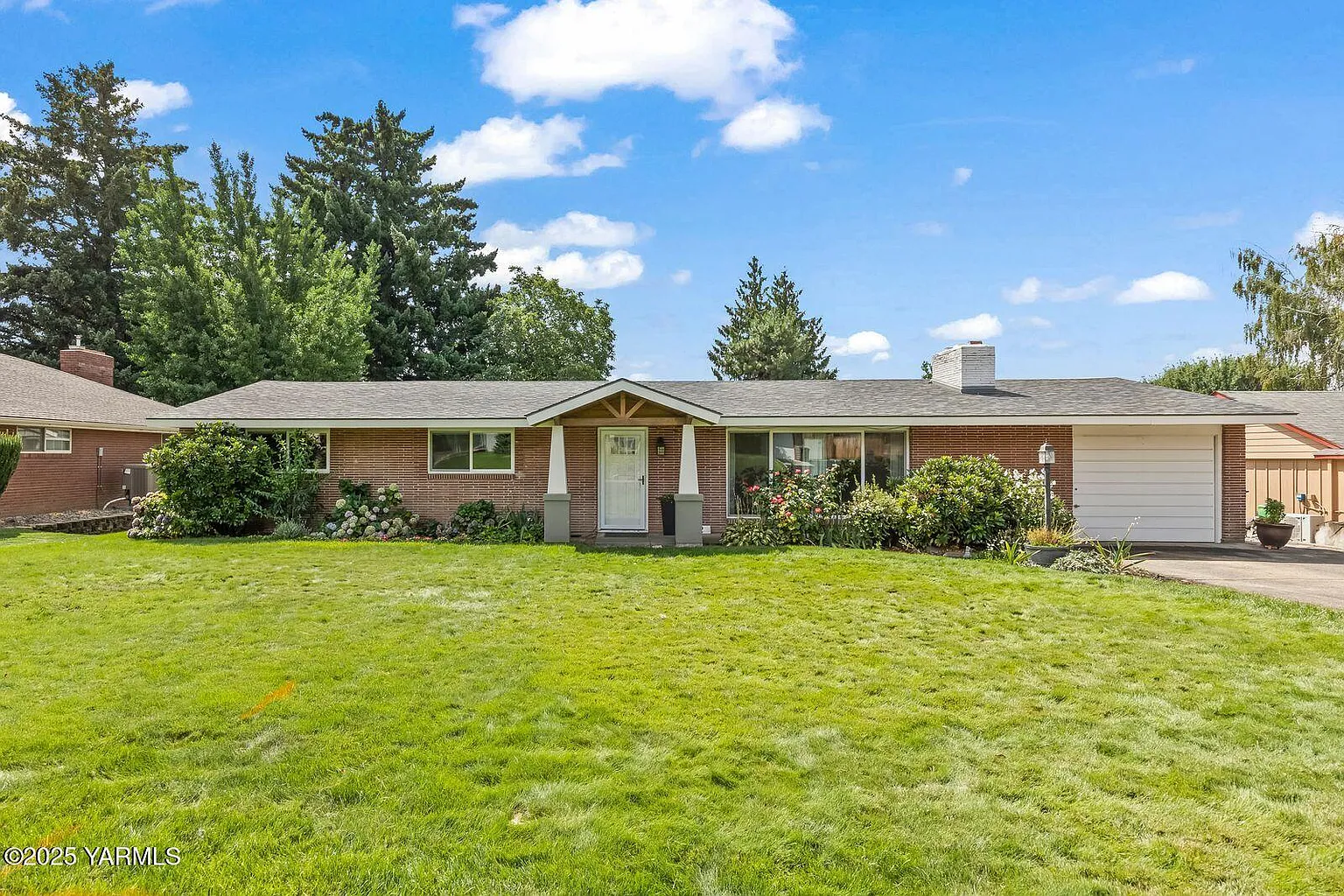 5412 Glacier Way photo 1