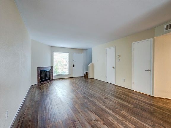2nd image of 8020 Braesmain Dr APT 1807