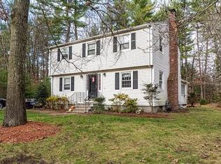 6 Stag Dr, Billerica, MA 01821