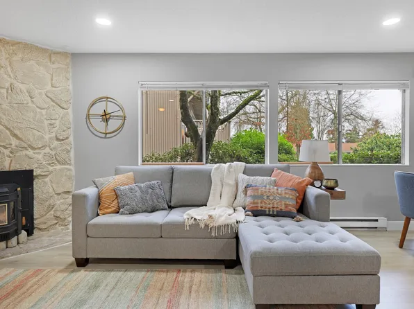 (undisclosed Address), Kent, WA 98030