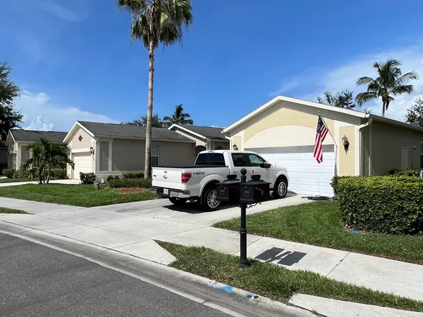8620 Ibis Cove Cir, Naples, FL 34119