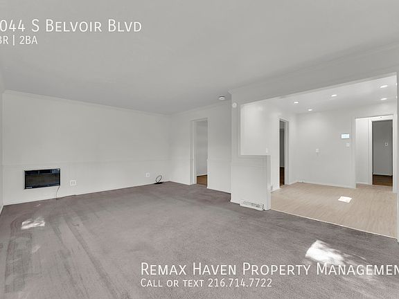 3rd image of 1044 S Belvoir Blvd