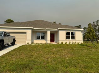 2133 SE Flanders Rd, Port Saint Lucie, FL 34952