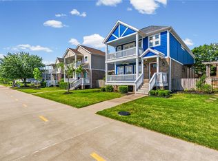 685 N Rupple Rd, Fayetteville, AR 72704