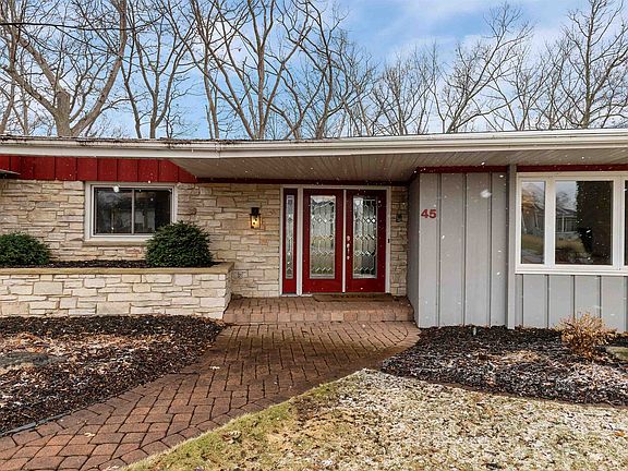 4th image of 45 Fox Point Dr