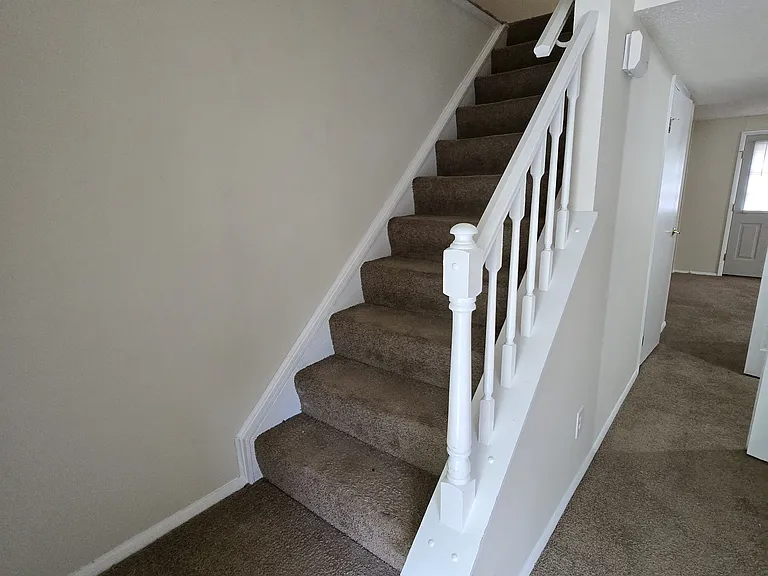 10954 Greenaire Pl — Photo 9