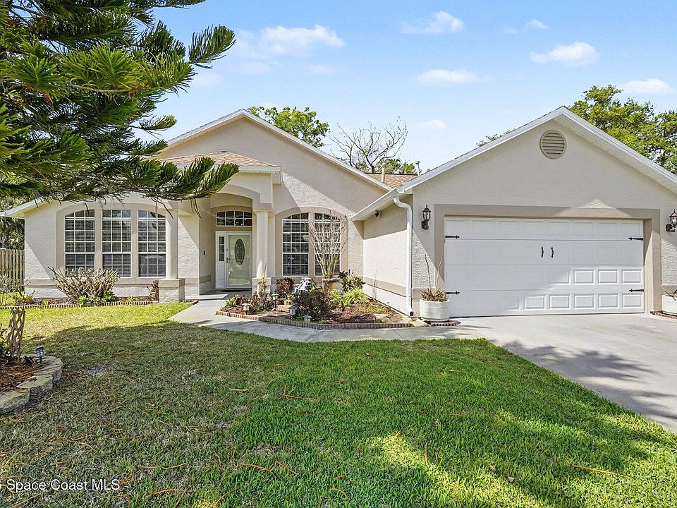 1st image of 3205 Brentwood Ln