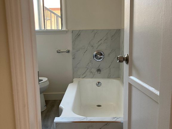 4th image of 4109 Warner Blvd APT A