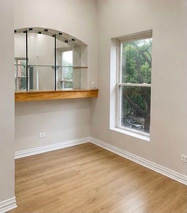 5th image of 6541 S Ellis Ave #2