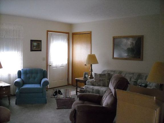 5th image of 9855 Brandi Ln