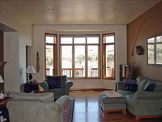 2nd image of 5646 Prospect Dr