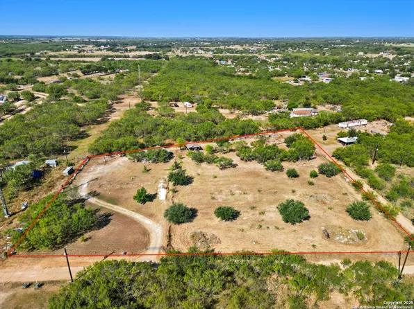 10585 briggs LOT N, Atascosa, TX 78002
