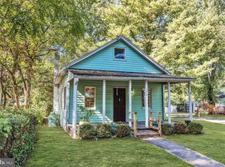 740 N Riverside Dr, Crownsville, MD 21032