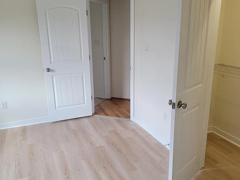 Middle room
