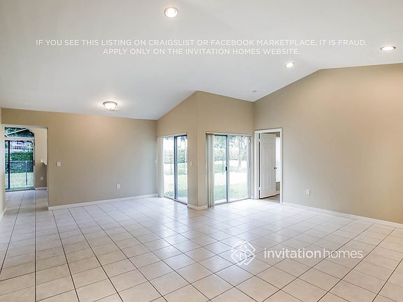 3rd image of 211 NW 187th Ave