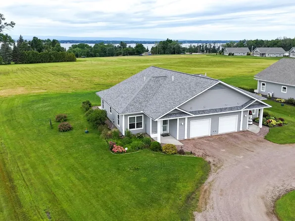 10 Westside Village #10, Grand Isle, VT 05458