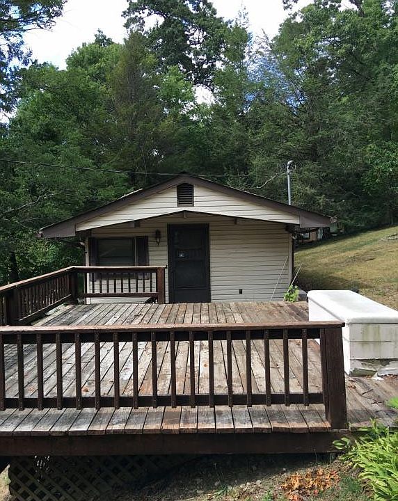 1st image of 801 Terrace Lake Dr